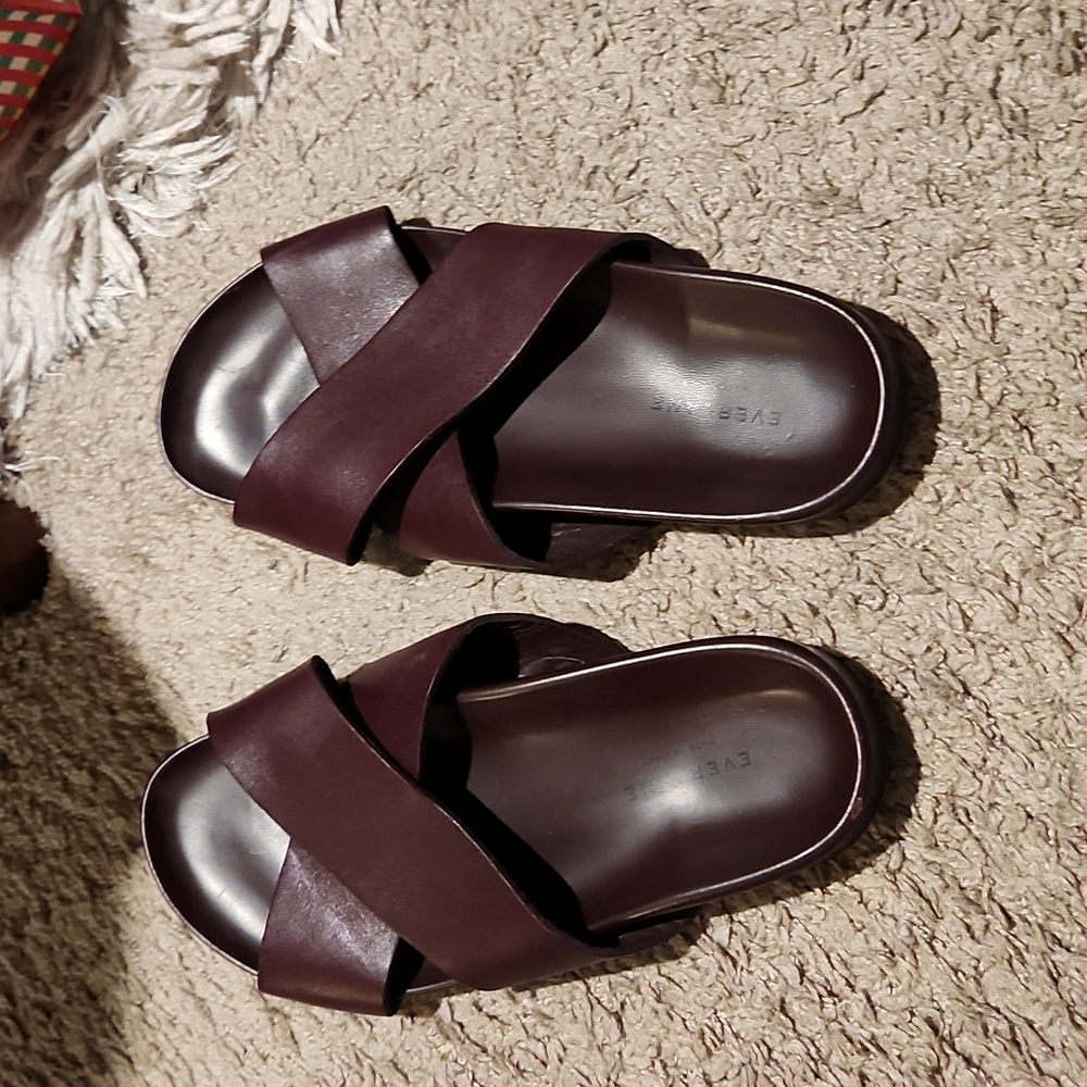 Unisex italian sandal